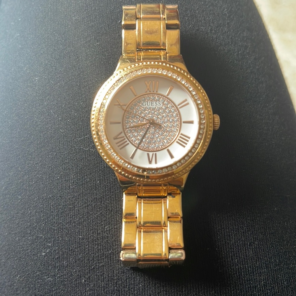 GUESS woman’s watch